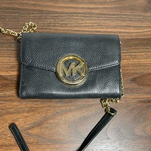 Michael Kors Certified Authentic Crossbody womens handbag/satchel - Black